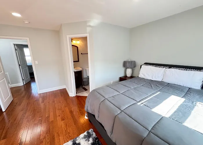Beautiful 3Br Updated House Dc - Private Parking