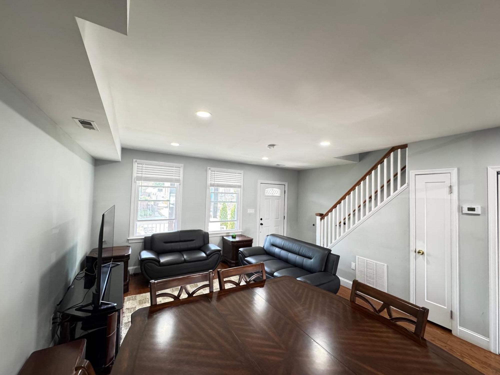 Holiday home Beautiful 3br Updated House Dc - Private Parking *